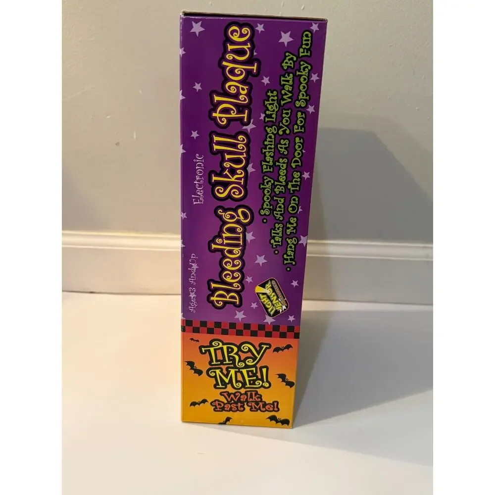 💀 Vintage Bleeding Skull Electronic Halloween Decor Light Sound Playtronix NIB